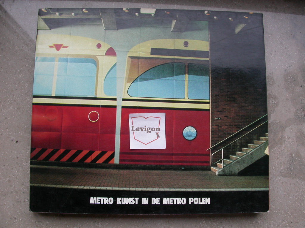 Ström Metro kunst in de metro Polen