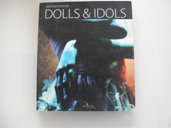 Karydis Dolls & Idols, life behind the glass