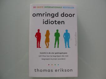 Erikson Omringd door idioten