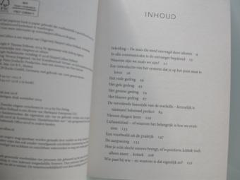 Erikson Omringd door idioten