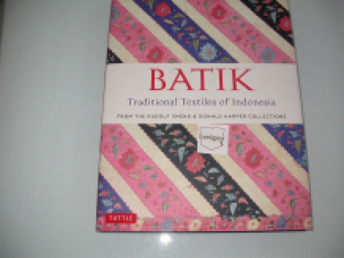 Smend & Harper Batik Traditional textiles of Indonesia