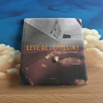 Voskuijl Leve de Zeppelin!